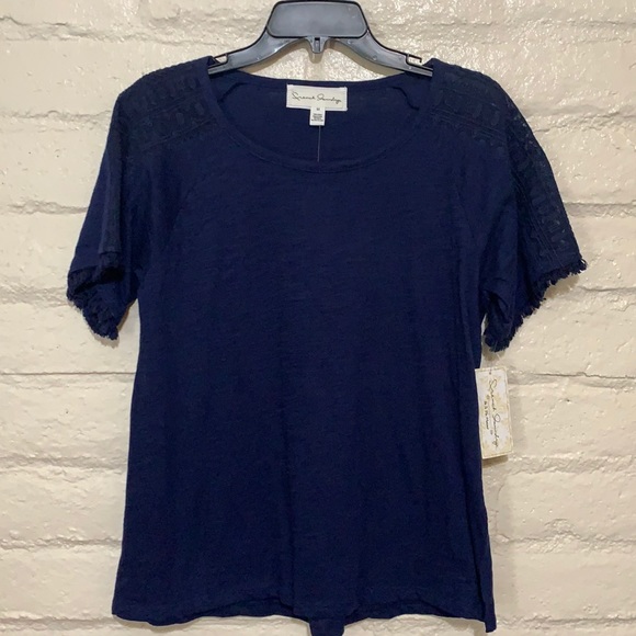 French Laundry Tops - 💥3 for$30 Must bundle 3💥 items for discount.  French Laundry